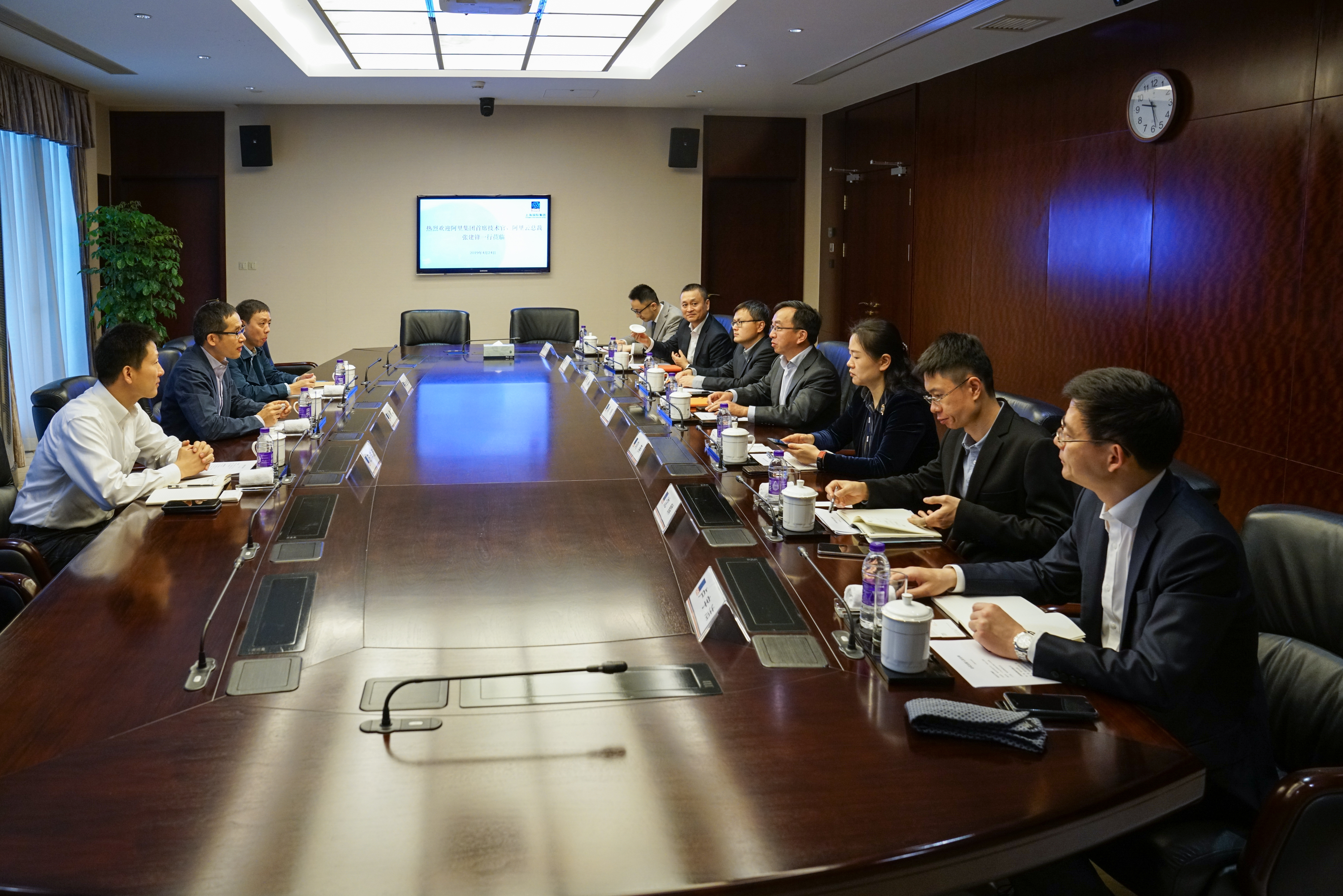 U��U�ֹ��ʡ�(�й���)�ٷ���վ