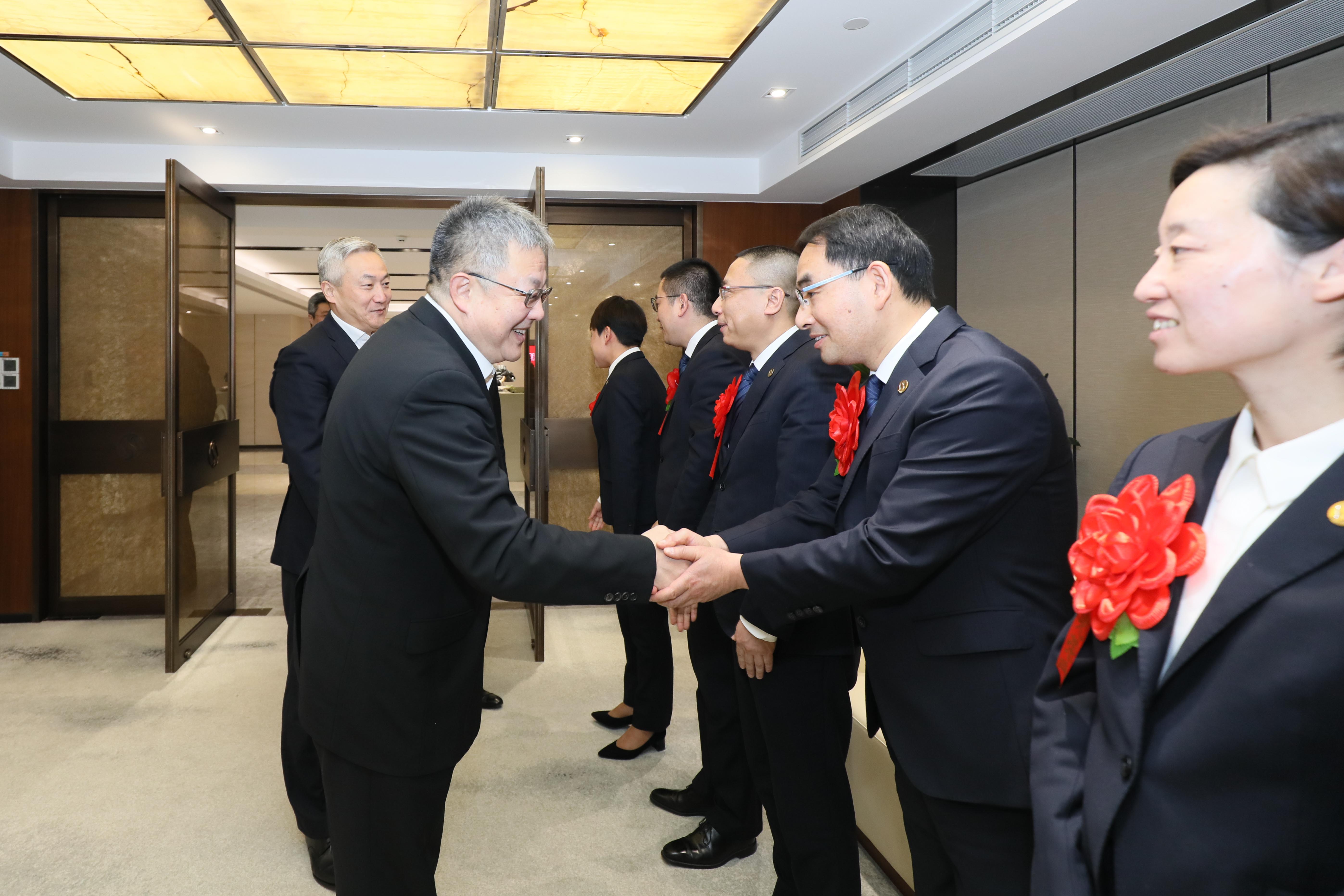 U��U�ֹ��ʡ�(�й���)�ٷ���վ