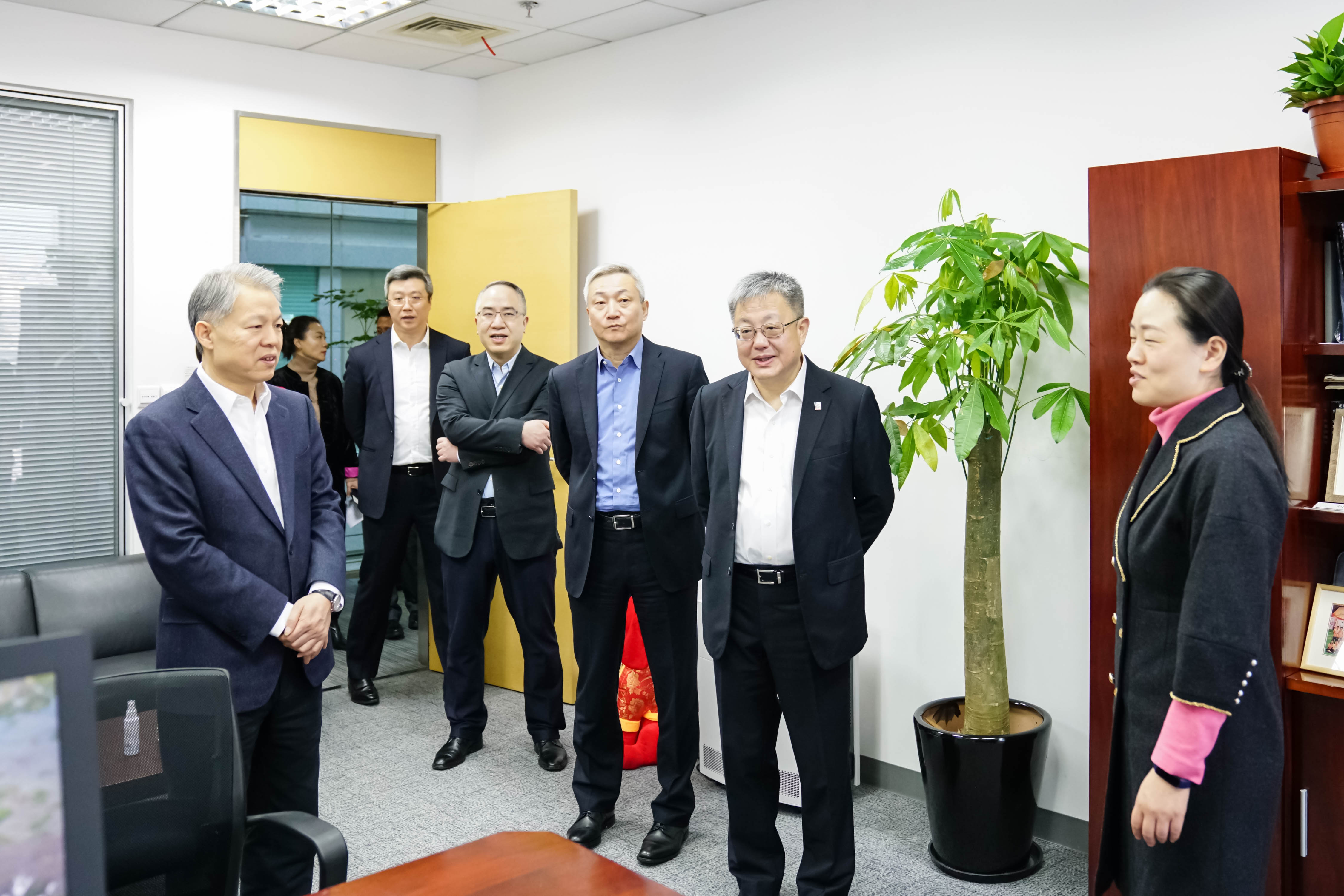 U��U�ֹ��ʡ�(�й���)�ٷ���վ